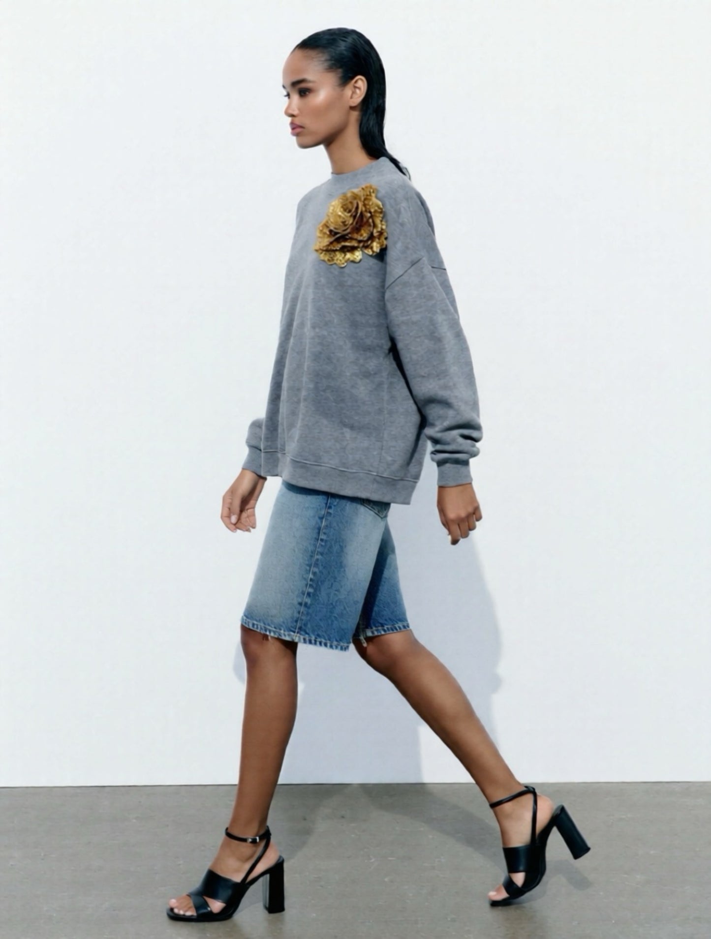 Grey Cotton Sweatshirt With Gold Sequin Flower