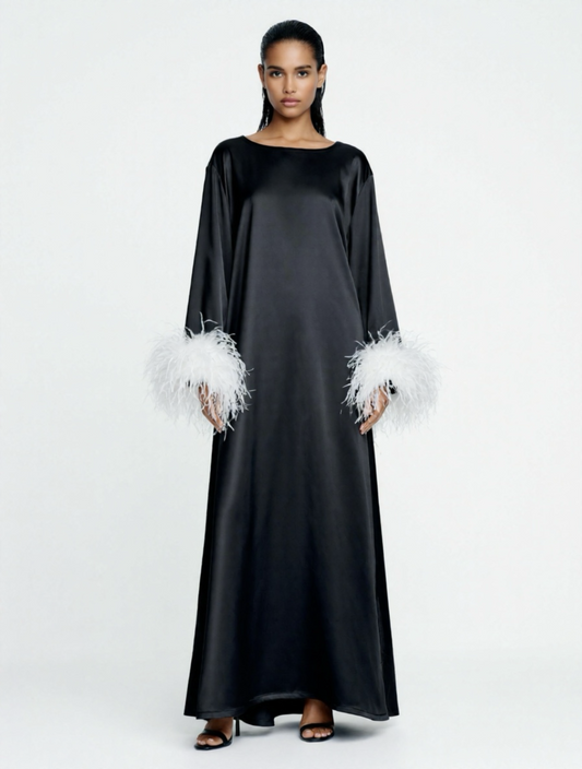 Jess Maxi Maxi Black Party Dress With White Feathers