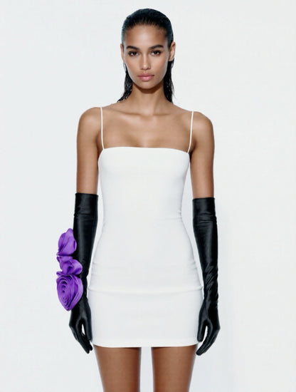 Chic Black Gloves With Purple Roses